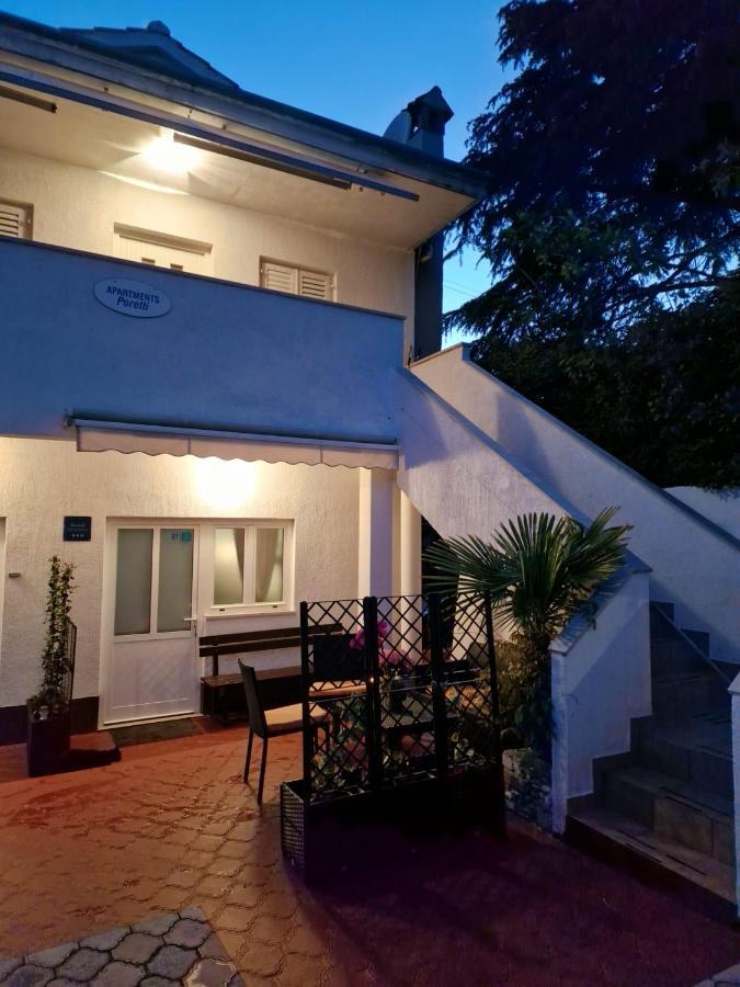 Apartments Poretti For 2,In Center Parking Free In The Yard,6 Min Beach Walk Ровинь Экстерьер фото