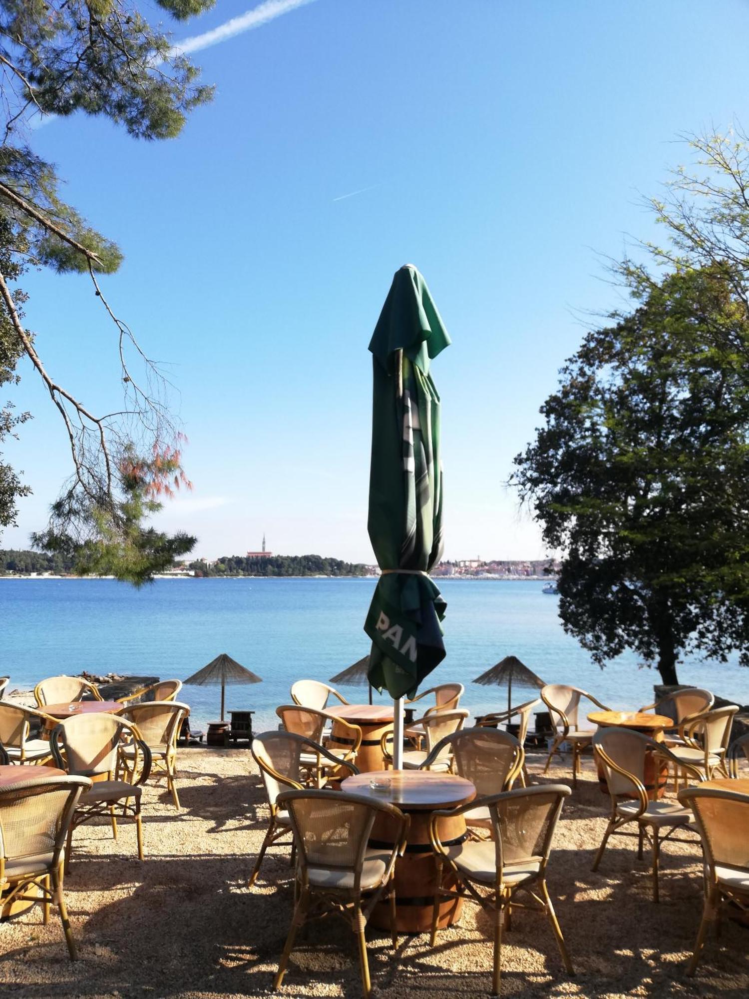 Apartments Poretti For 2,In Center Parking Free In The Yard,6 Min Beach Walk Ровинь Экстерьер фото